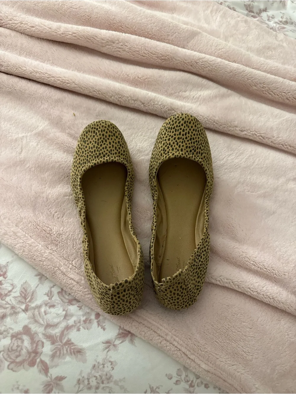 N/A comfortable women